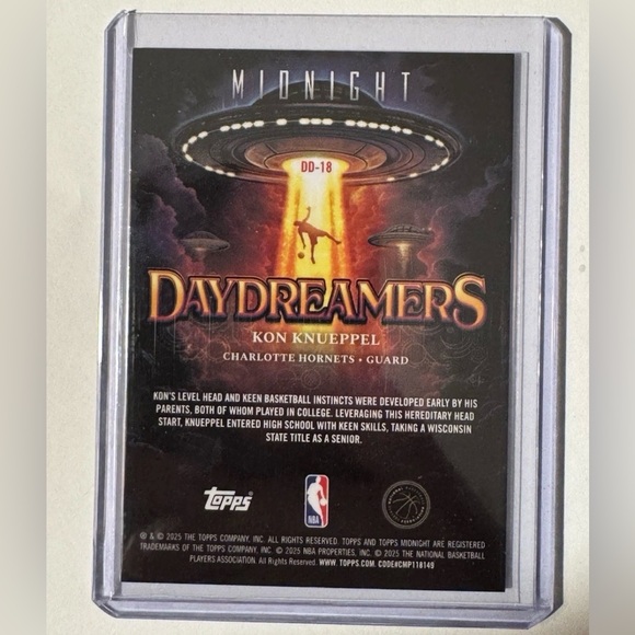2025 Topps Midnight Daydreamers Kon Knueppel #DD-18 RC!! - Picture 2 of 2